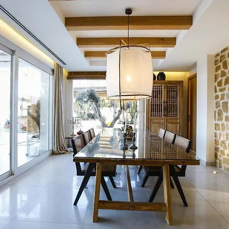 063 Lavanda Villa *
